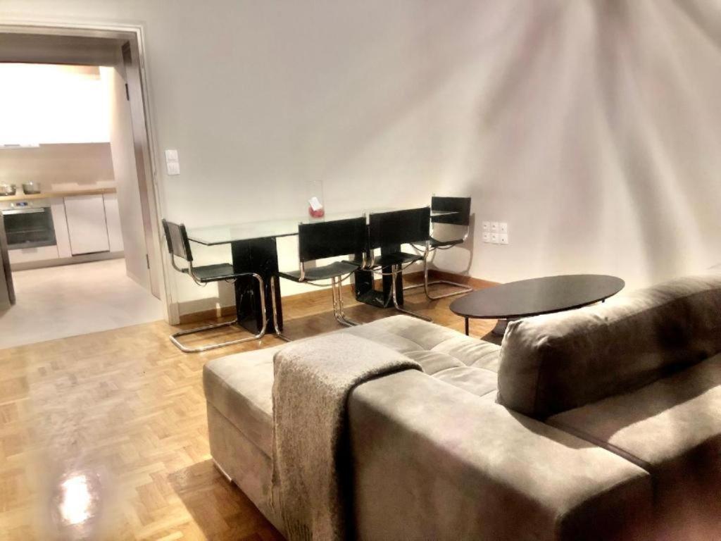 Economy Shared Apartment D In Central Athen Eksteriør billede